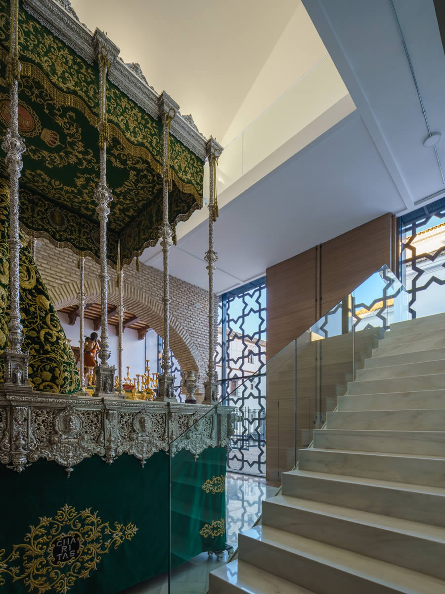 Image Description
